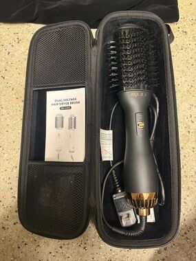 Angilala Black Dual Voltage Hair Dryer Brush - 2-in-1 Volumizing Styler
